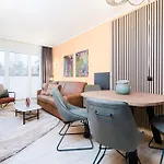 Solaris 2 Mit Balkon, Gemeinschaftssauna Und Grillplatz * Grömitz