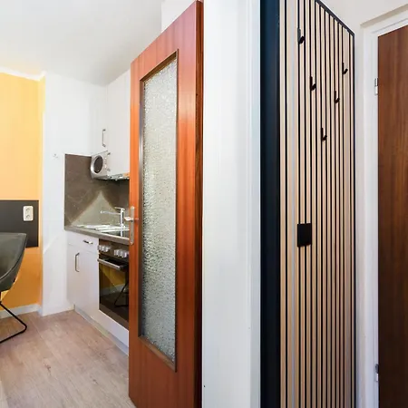 Solaris 2 Mit Balkon, Gemeinschaftssauna Und Grillplatz * Groemitz