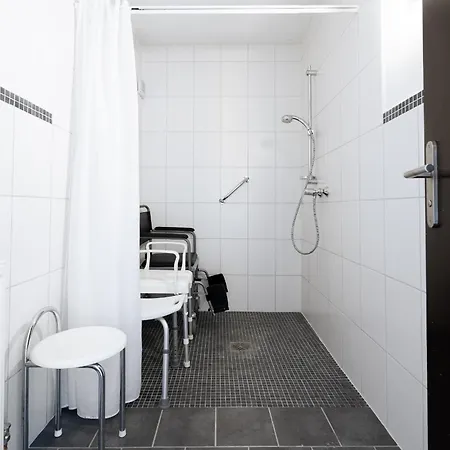 Solaris 2 Mit Balkon, Gemeinschaftssauna Und Grillplatz Grömitz